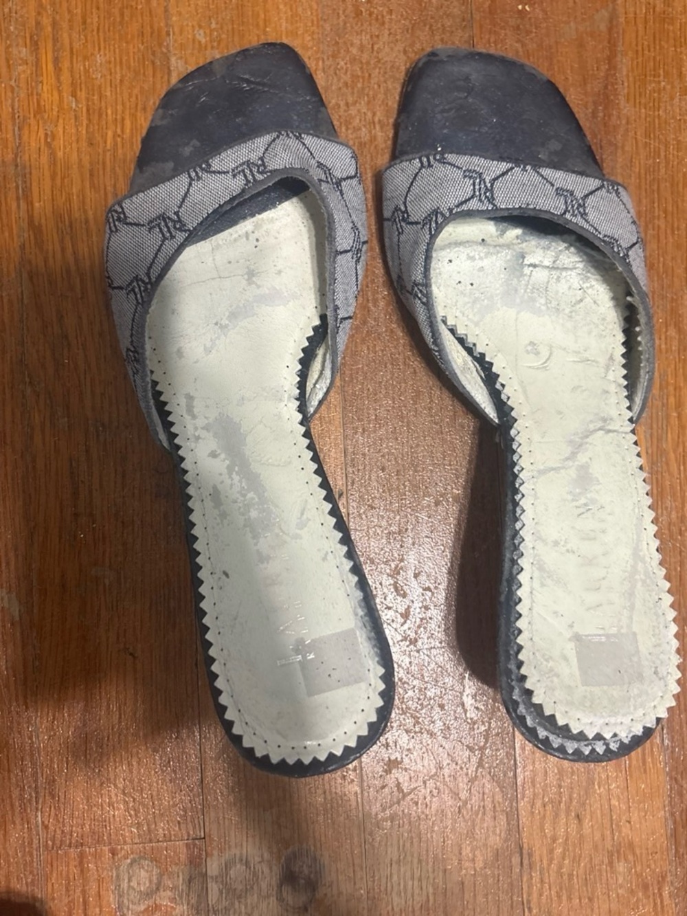 Ralph Lauren Gray Patterned Slide Heels